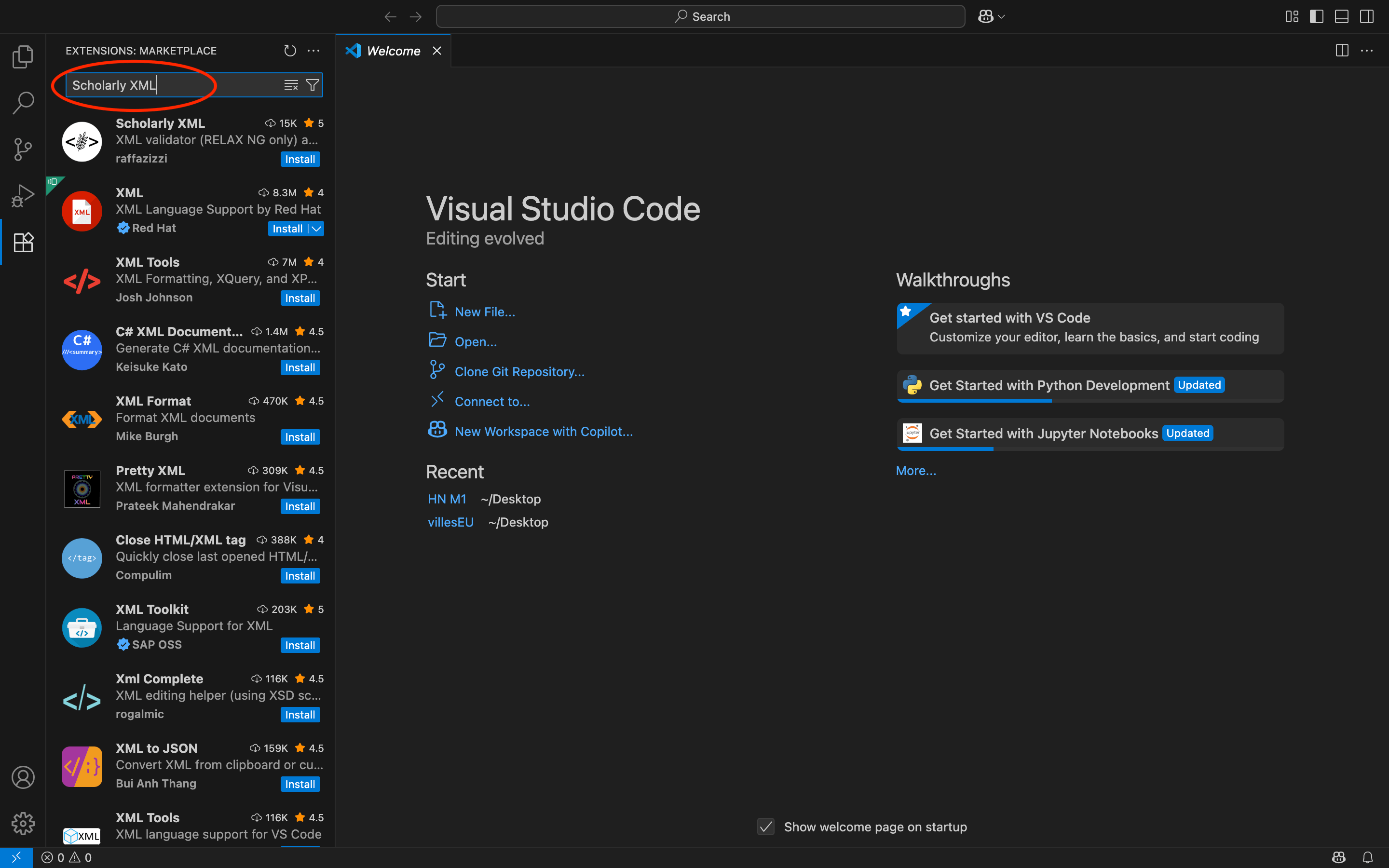 Recherche d'une extension sur VS Code, figure obtenue par la capture d'écran d'une fenêtre de VS Code. En haut à gauche et entourée en rouge, la recherche de 'Scholarly XML' sur la barre de recherche des extensions.